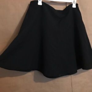 Black lined a line skirt